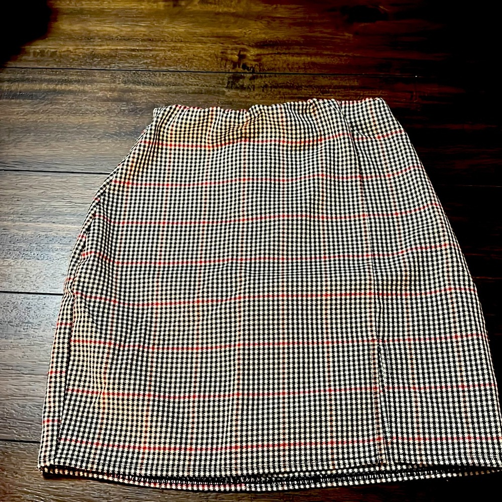 Windsor small pencil skirt